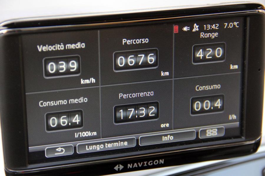  Volkswagen up! 2011 года  (фото 115 из 173)